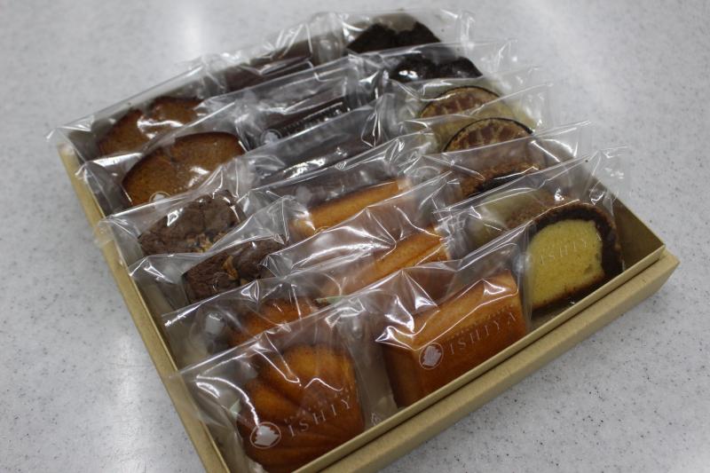 焼菓子18個セット